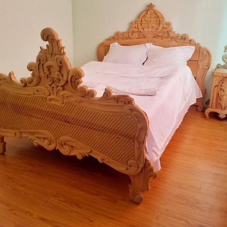 Baia Hotel Ушгули Екстериор снимка